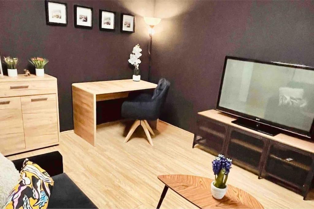 Moderny Apartman S Parkovanim Bratislava Exterior foto