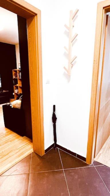 Moderny Apartman S Parkovanim Bratislava Exterior foto